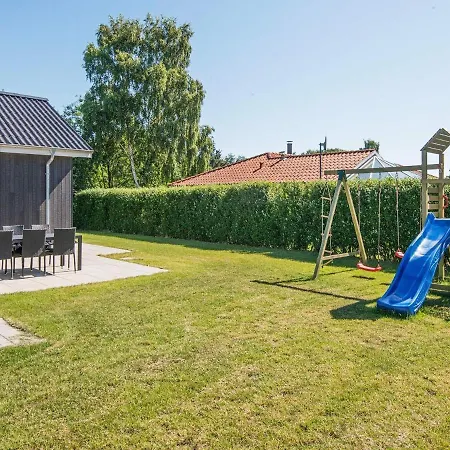 Juelsminde Lviii Holiday home